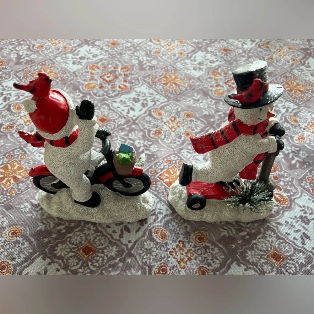 iStatue Snowmen on Bike Christmas Collection Figurines New in Original Package